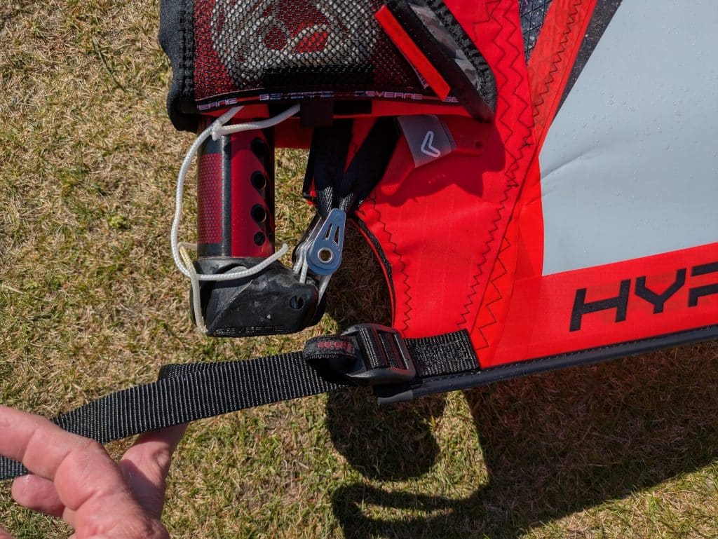 tack strap hyper 9